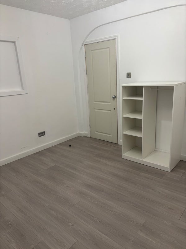 Room Gordon Road in Bristol