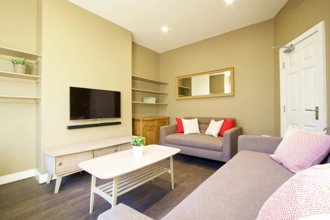 House Hessle Terrace in Leeds