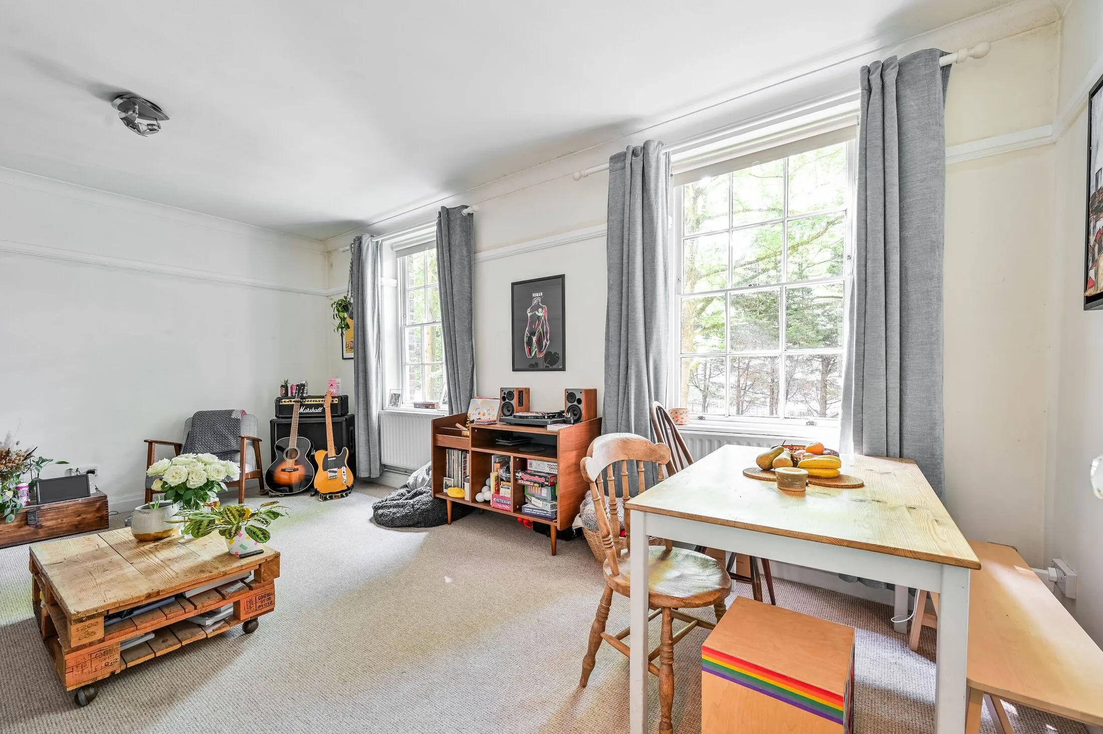 Flat Blackheath Hill in Greater London