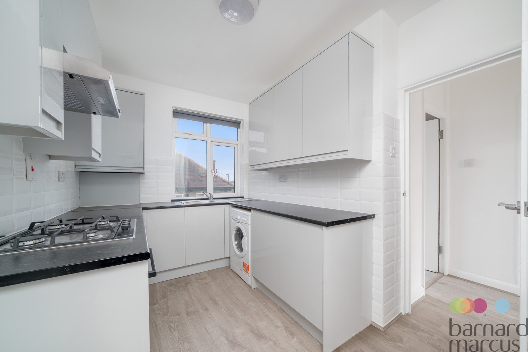 Flat Porch Way in Greater London