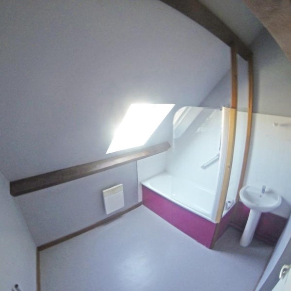 Flat Rue du-Serret in Corps