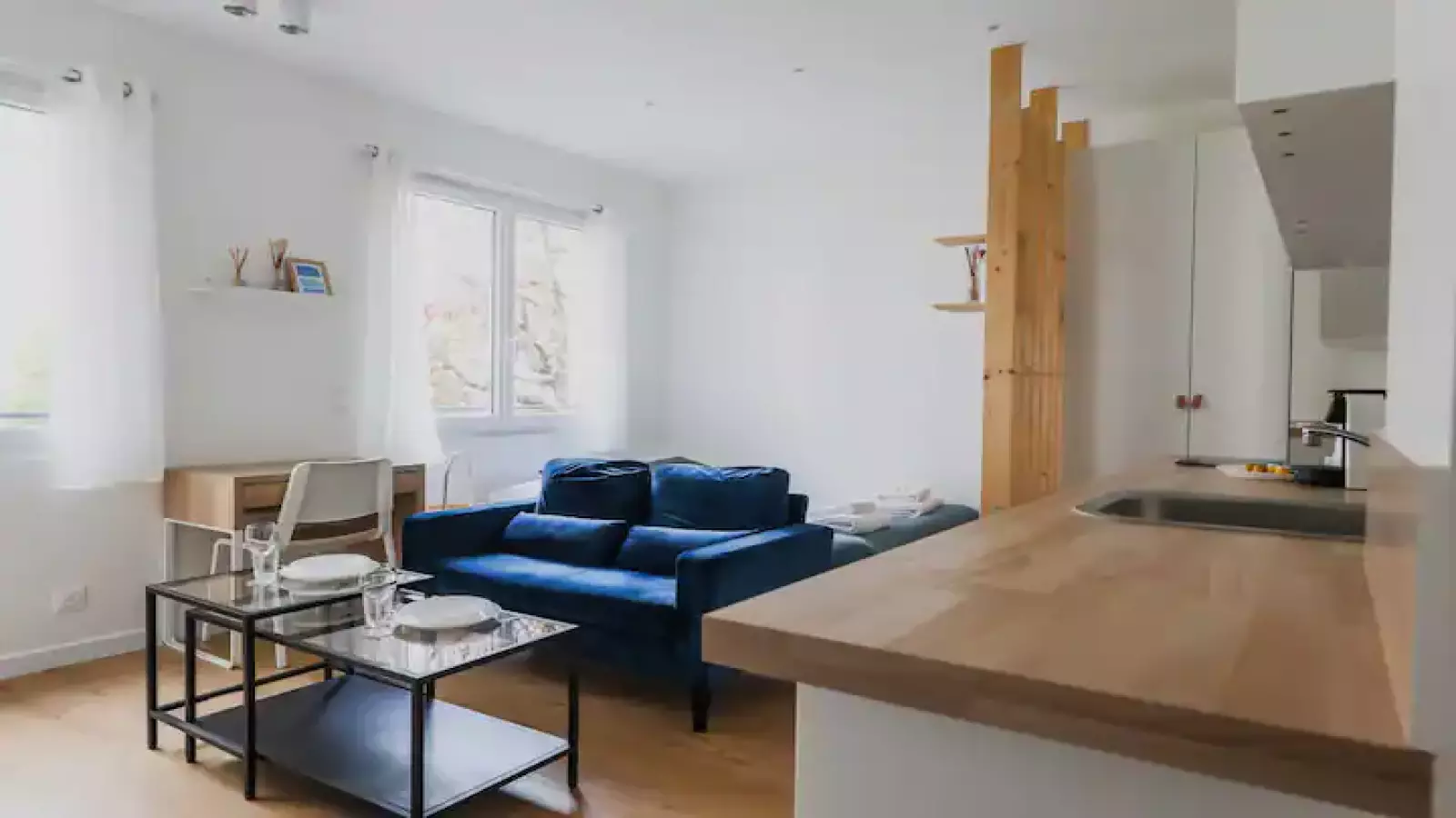 Flat Allée des Érables in Paris