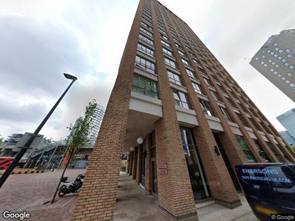 Flat Arniston Way in Greater London