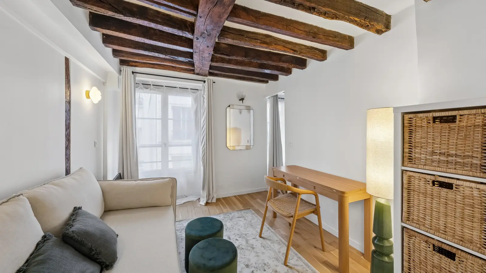 Flat Rue Volta in Paris