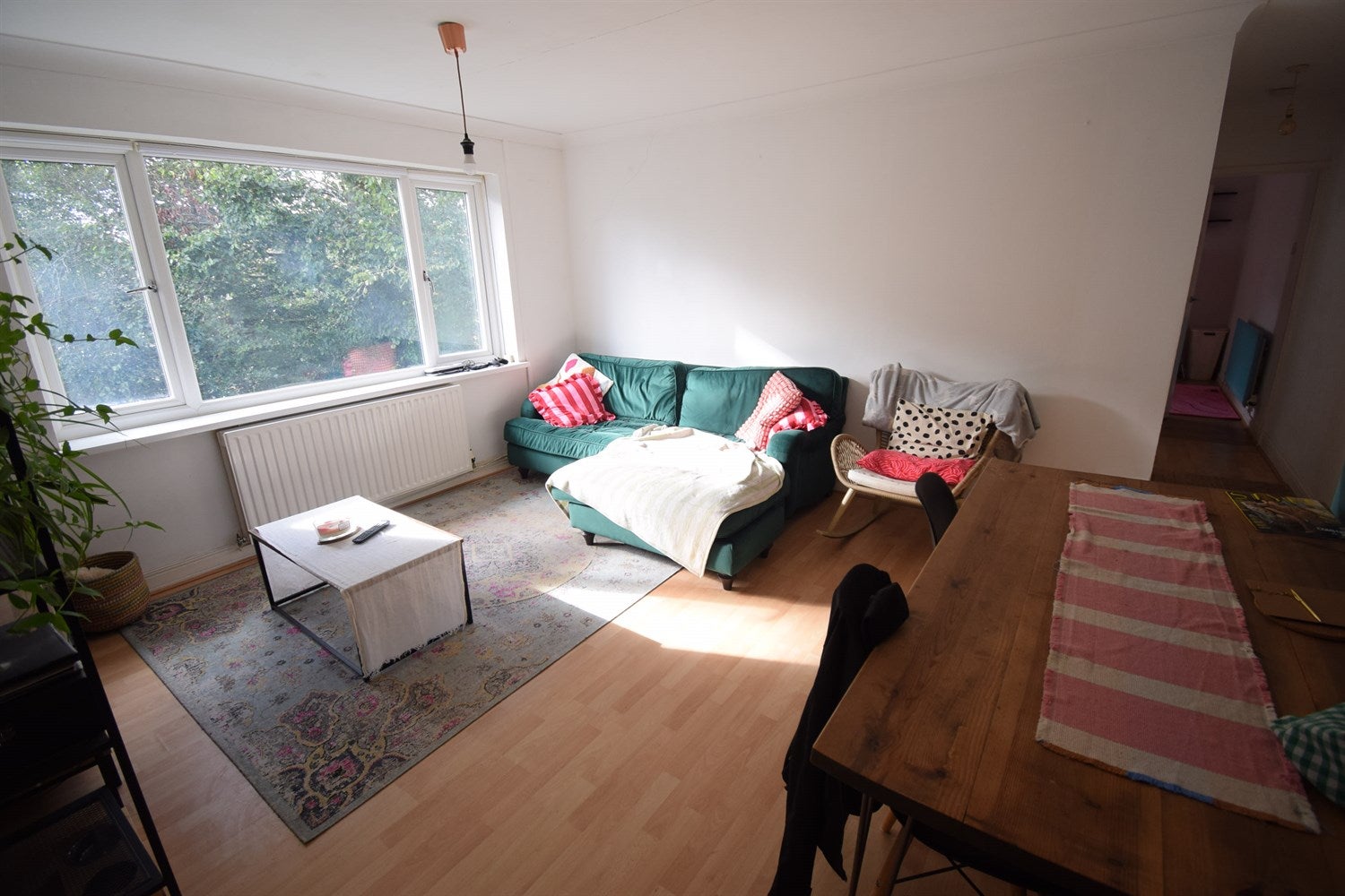 Flat Fairwood Road in Cardiff