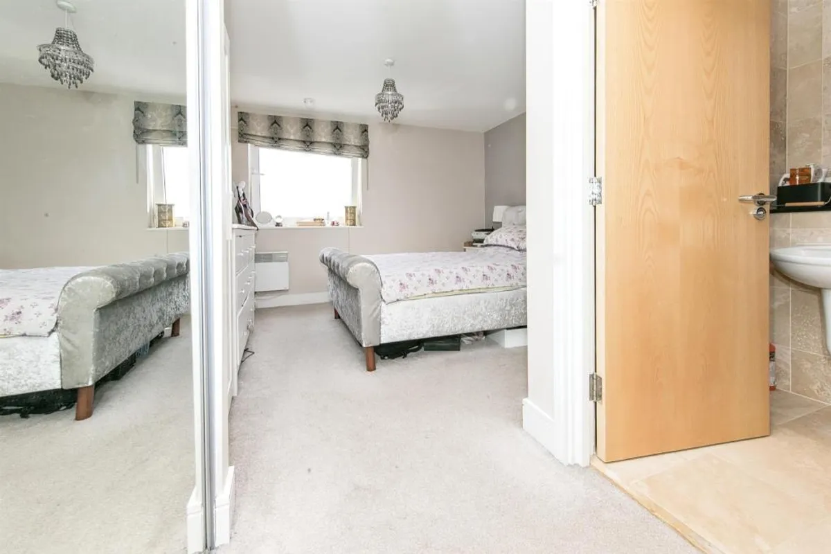 Flat Patteson Road in Ipswich