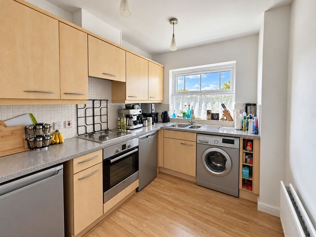 Flat Fenwick Close in Washington