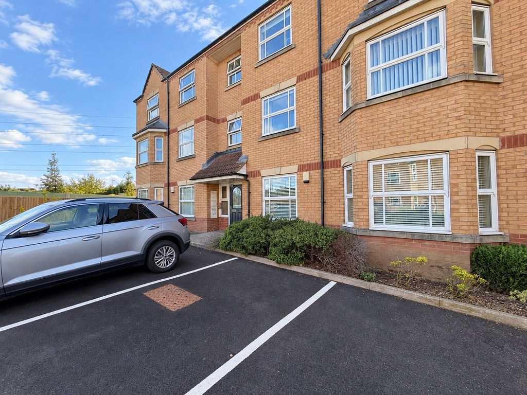 Flat Fenwick Close in Washington