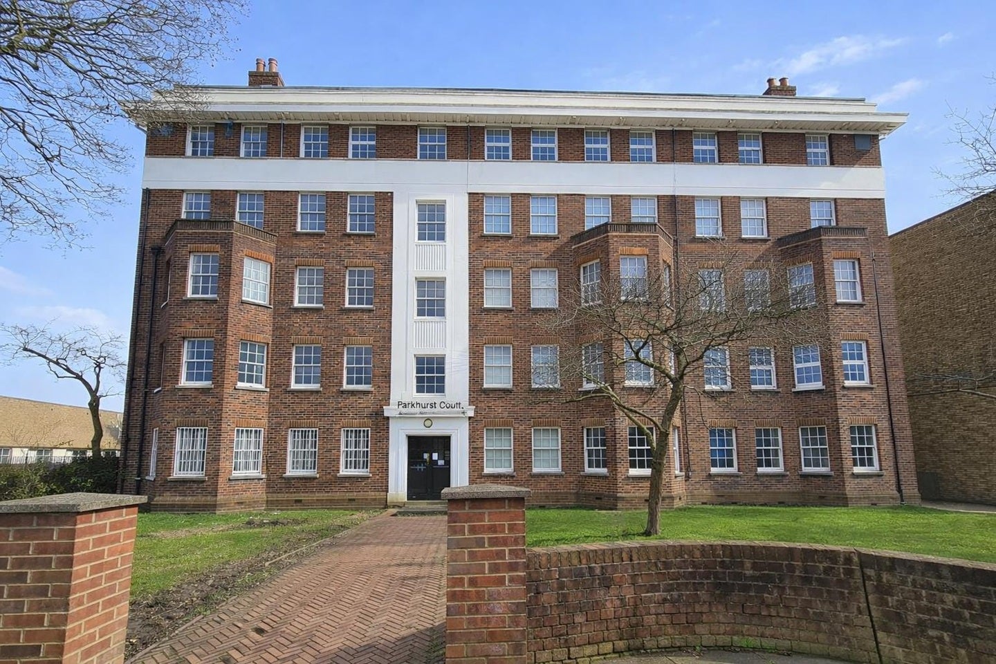 Room North Road in Greater London