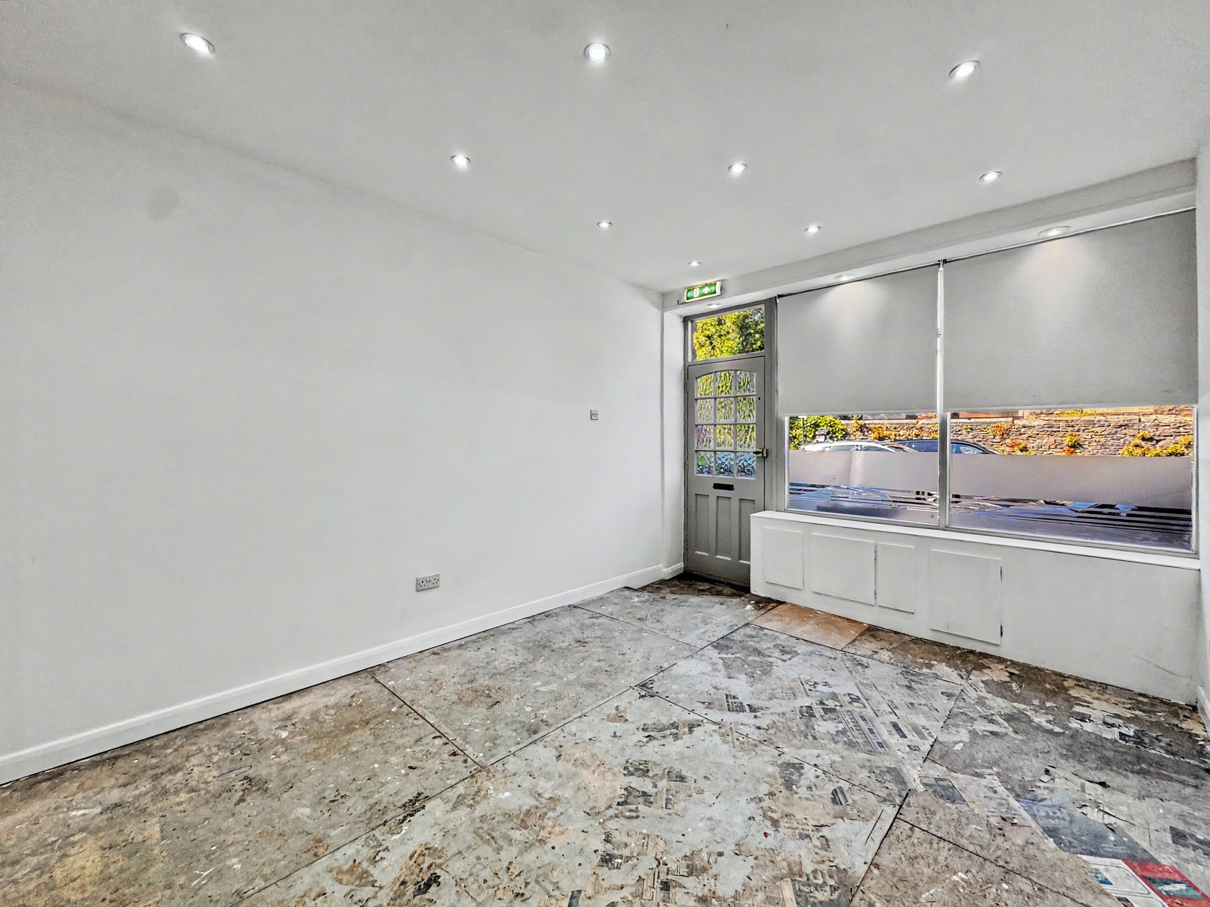 Flat Midland Road in Bristol