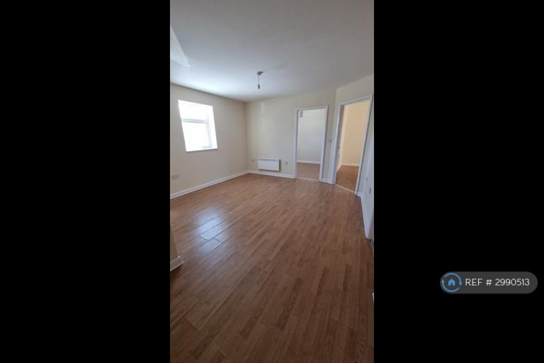 Flat Spalding Road in South Holland