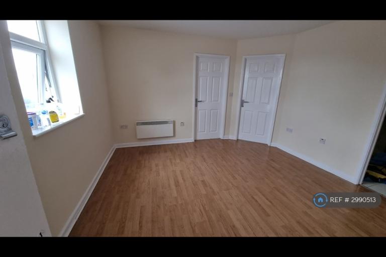 Flat Spalding Road in South Holland