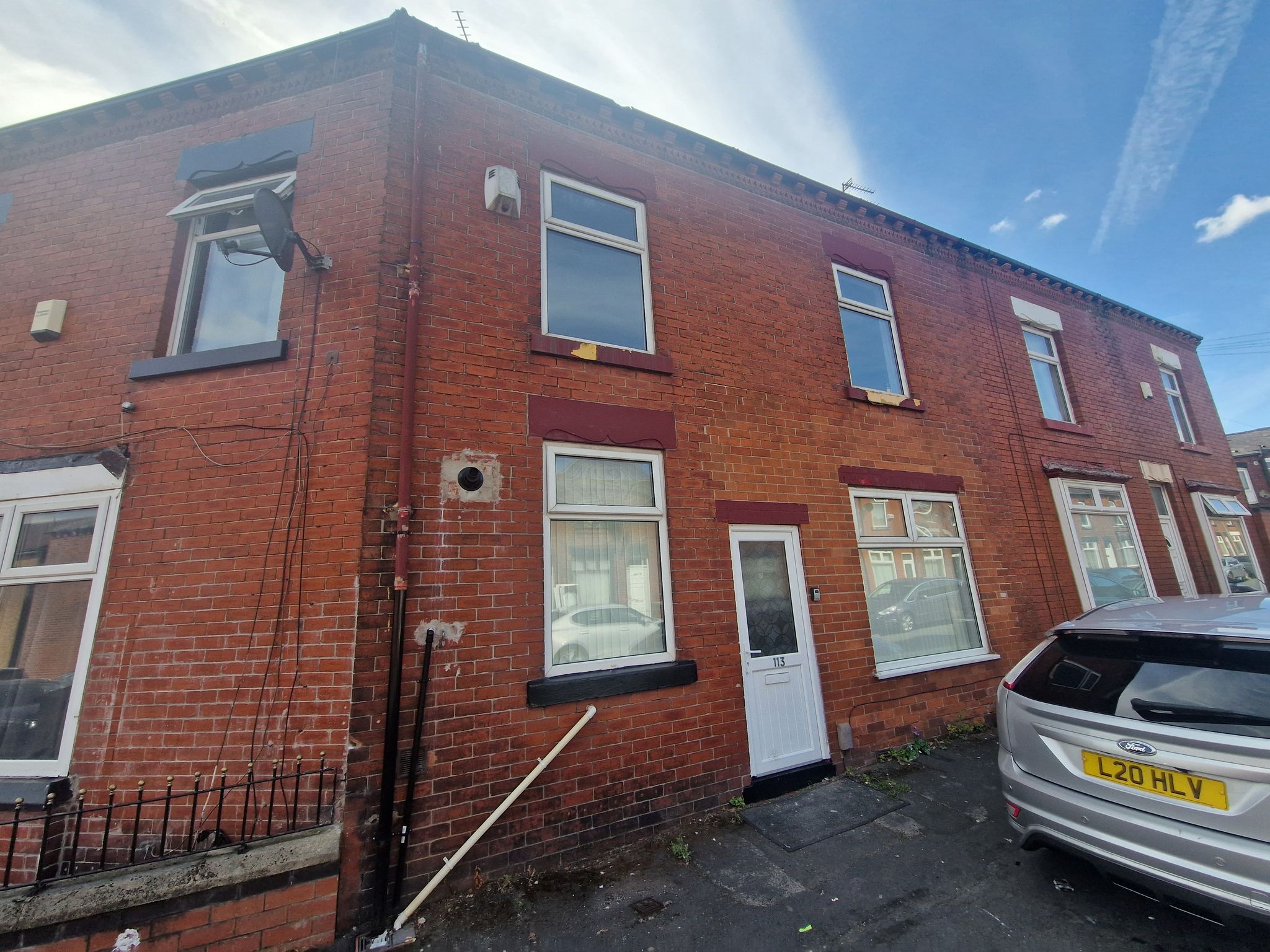 House Beverley Road in Bolton