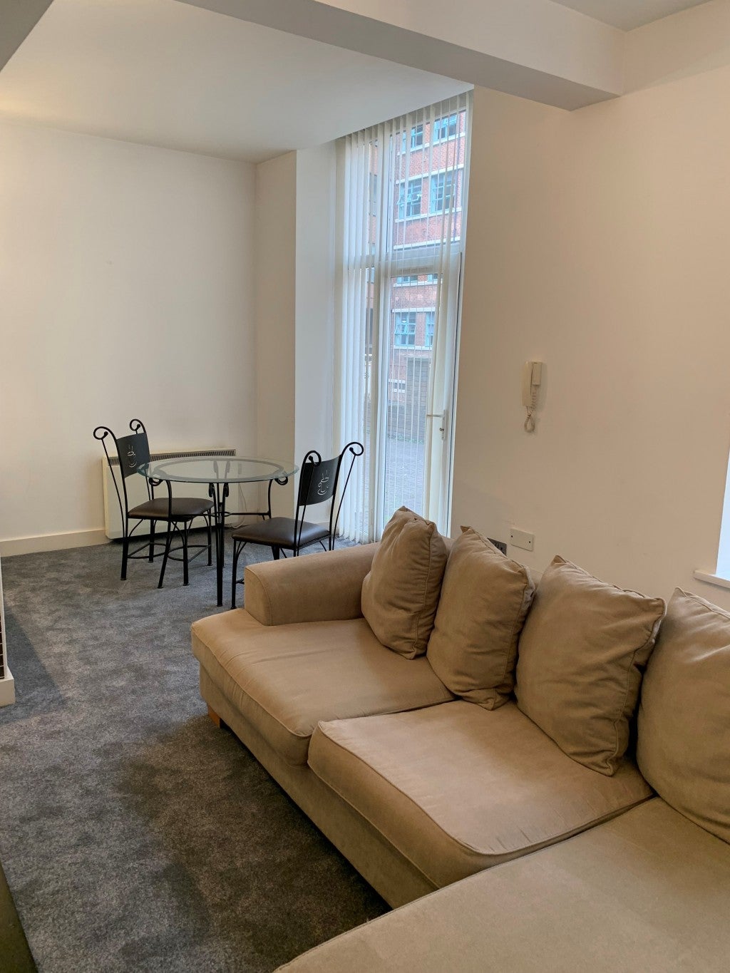 Flat Clarence Street in Newcastle upon Tyne