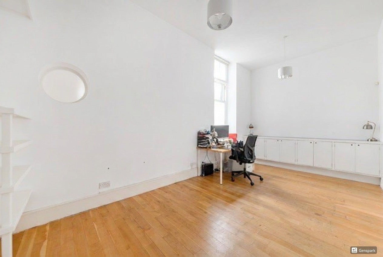 Flat St Giles Road in Greater London