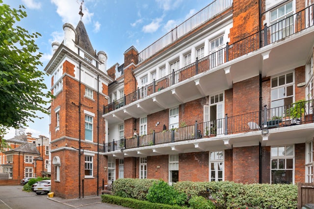 Flat St Giles Road in Greater London