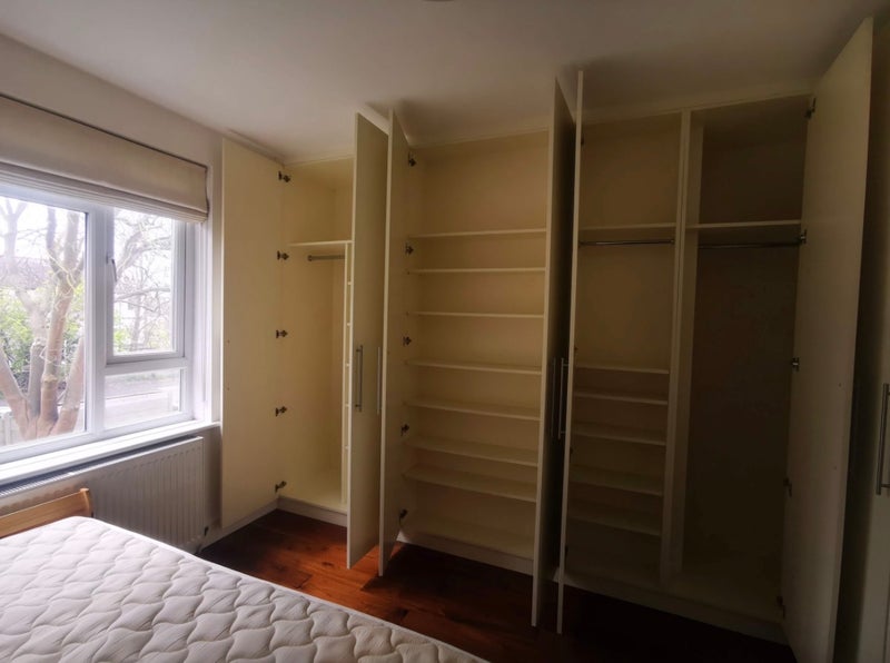 Room Heyford Avenue in Greater London