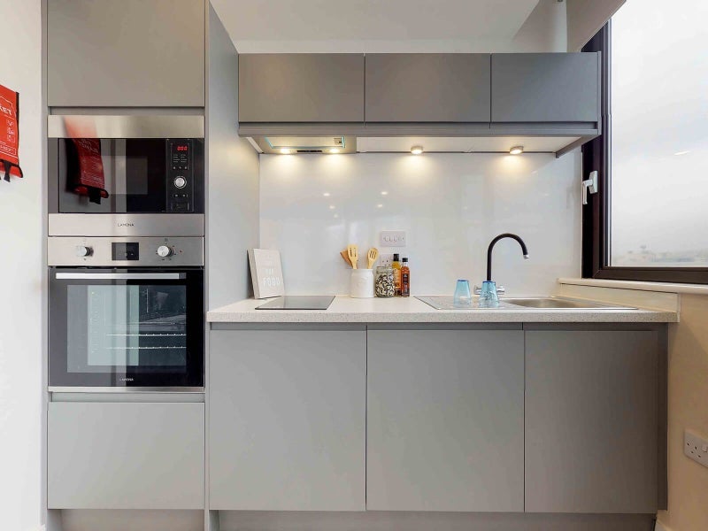 Flat Furnival Gate in Sheffield