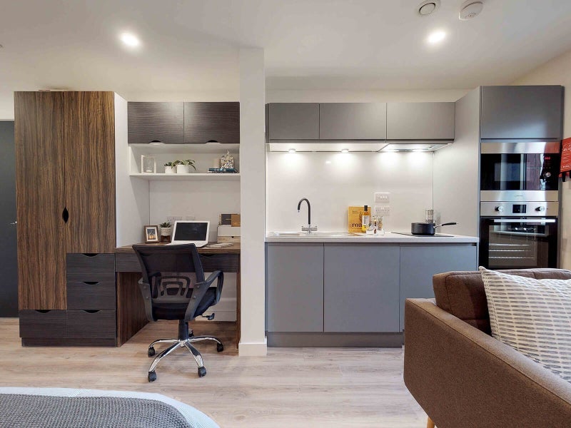 Flat Furnival Gate in Sheffield