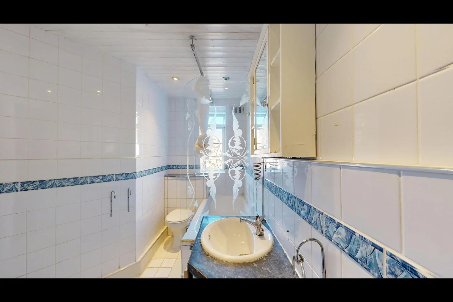 Flat Edith Villas in Greater London