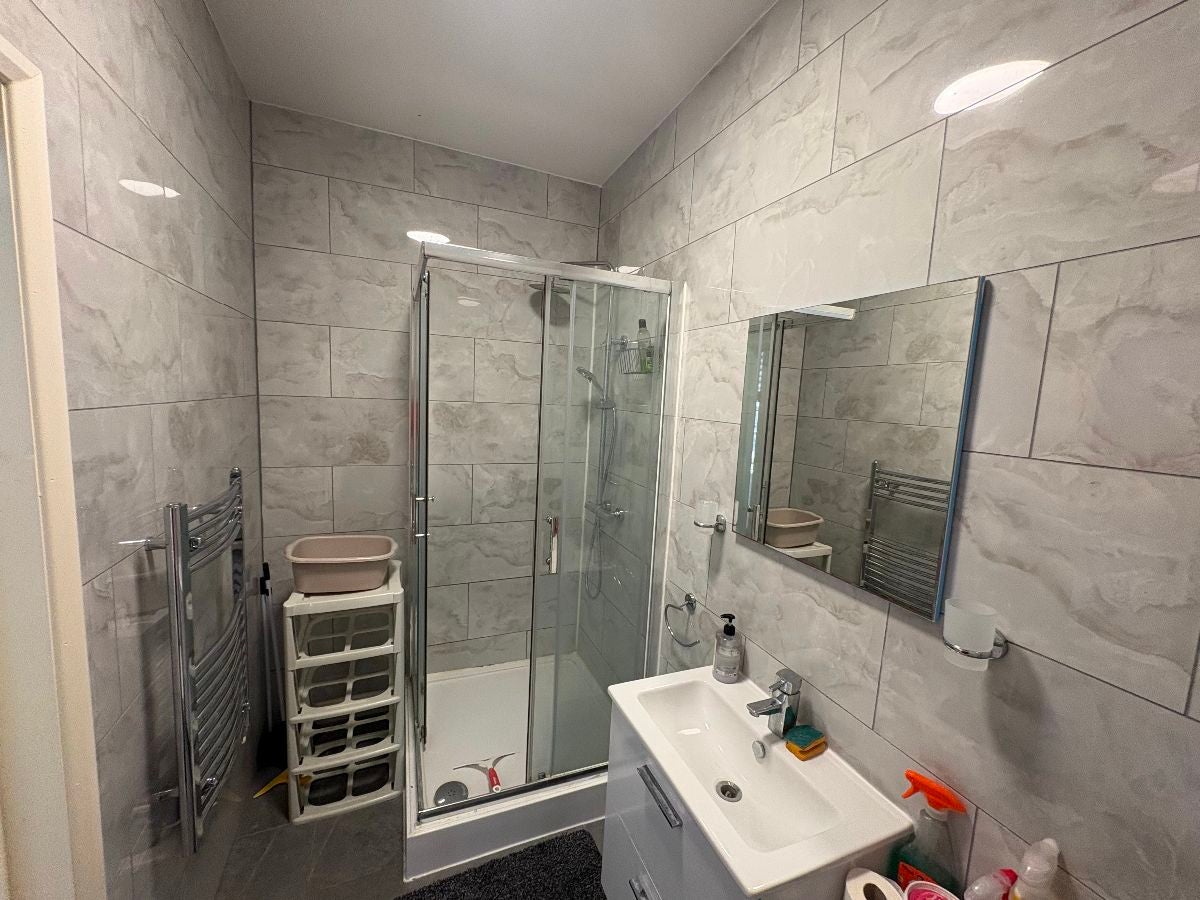 Room High Street in Fenland District