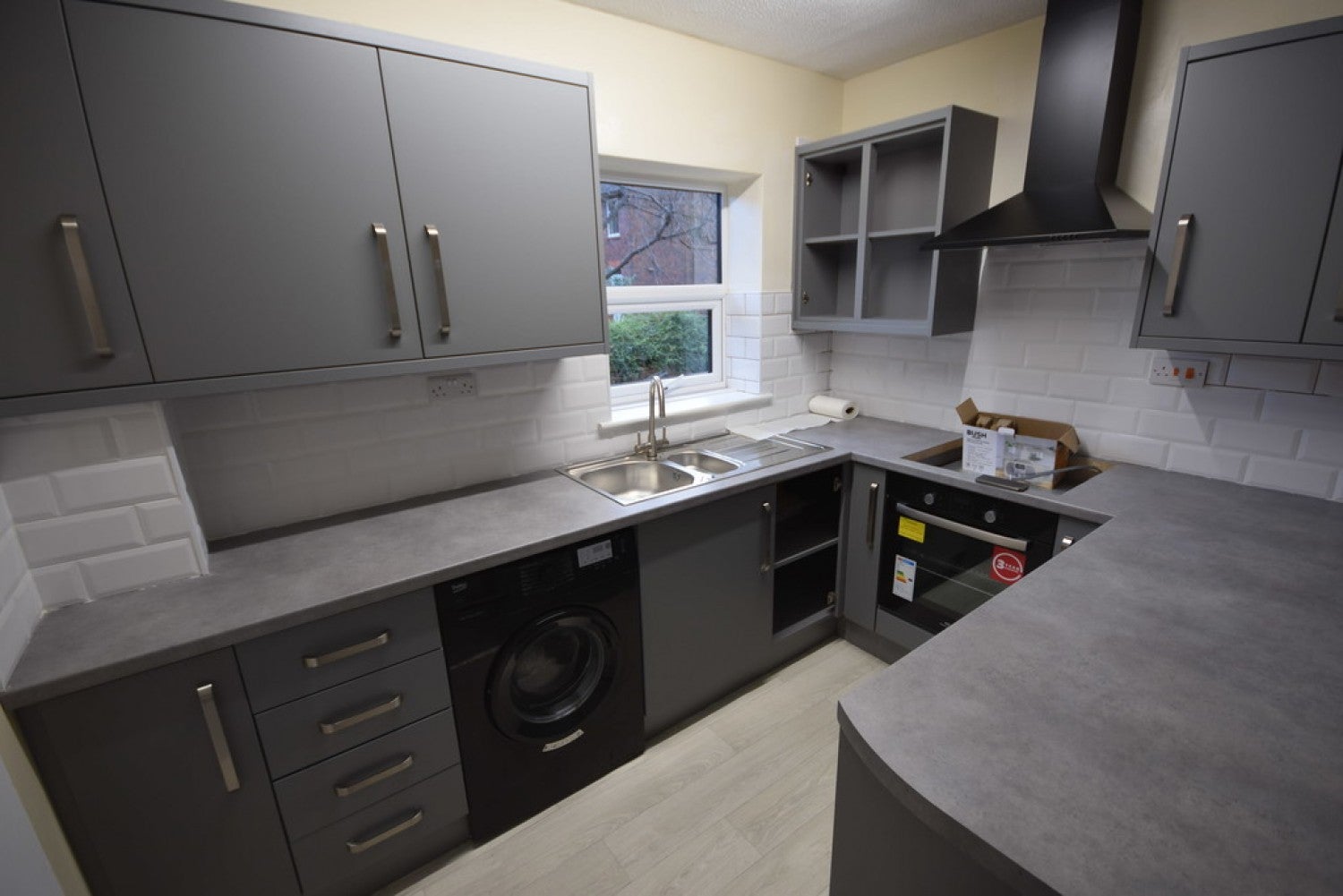 Flat Saint Christopher Avenue in Stoke-on-Trent