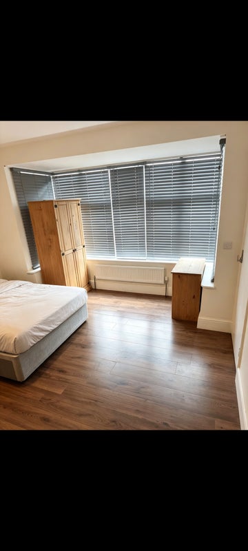 Room Ings Road in Leeds