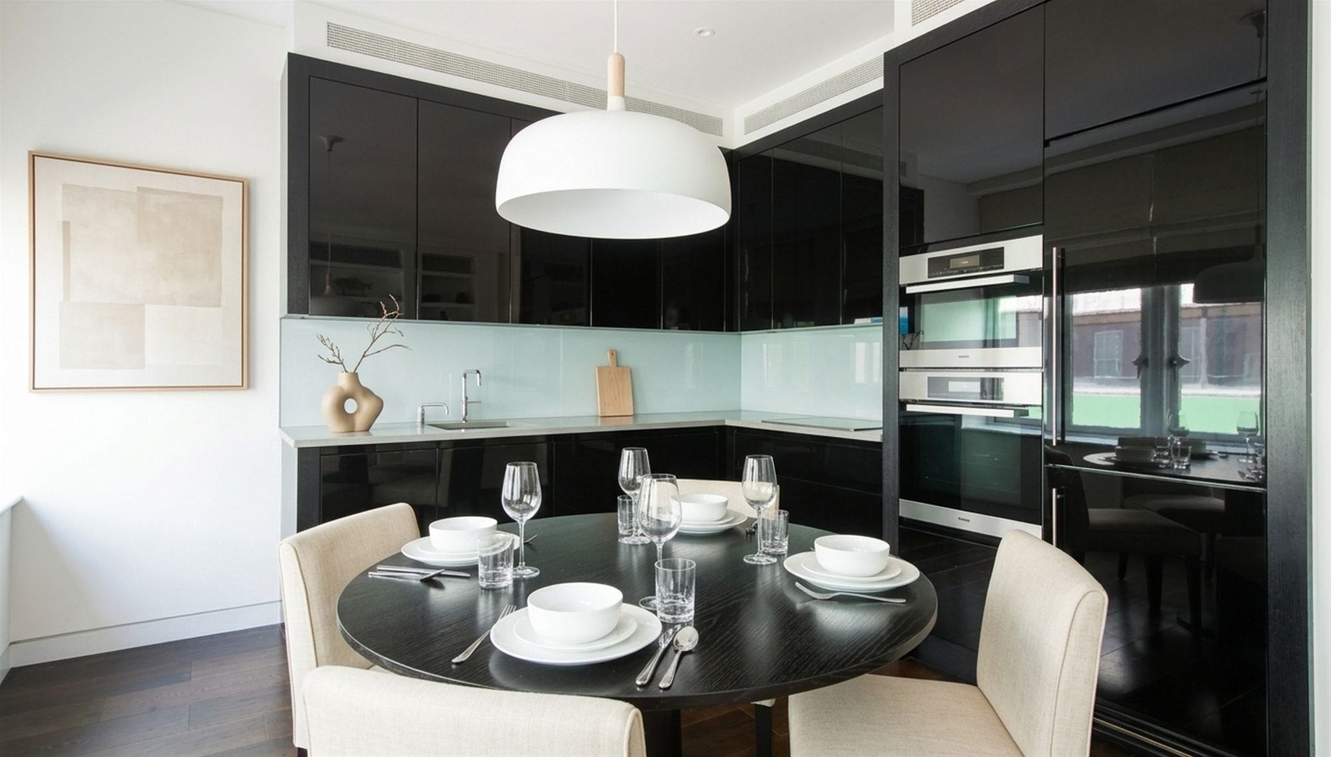 Flat Duke Street in City of Westminster