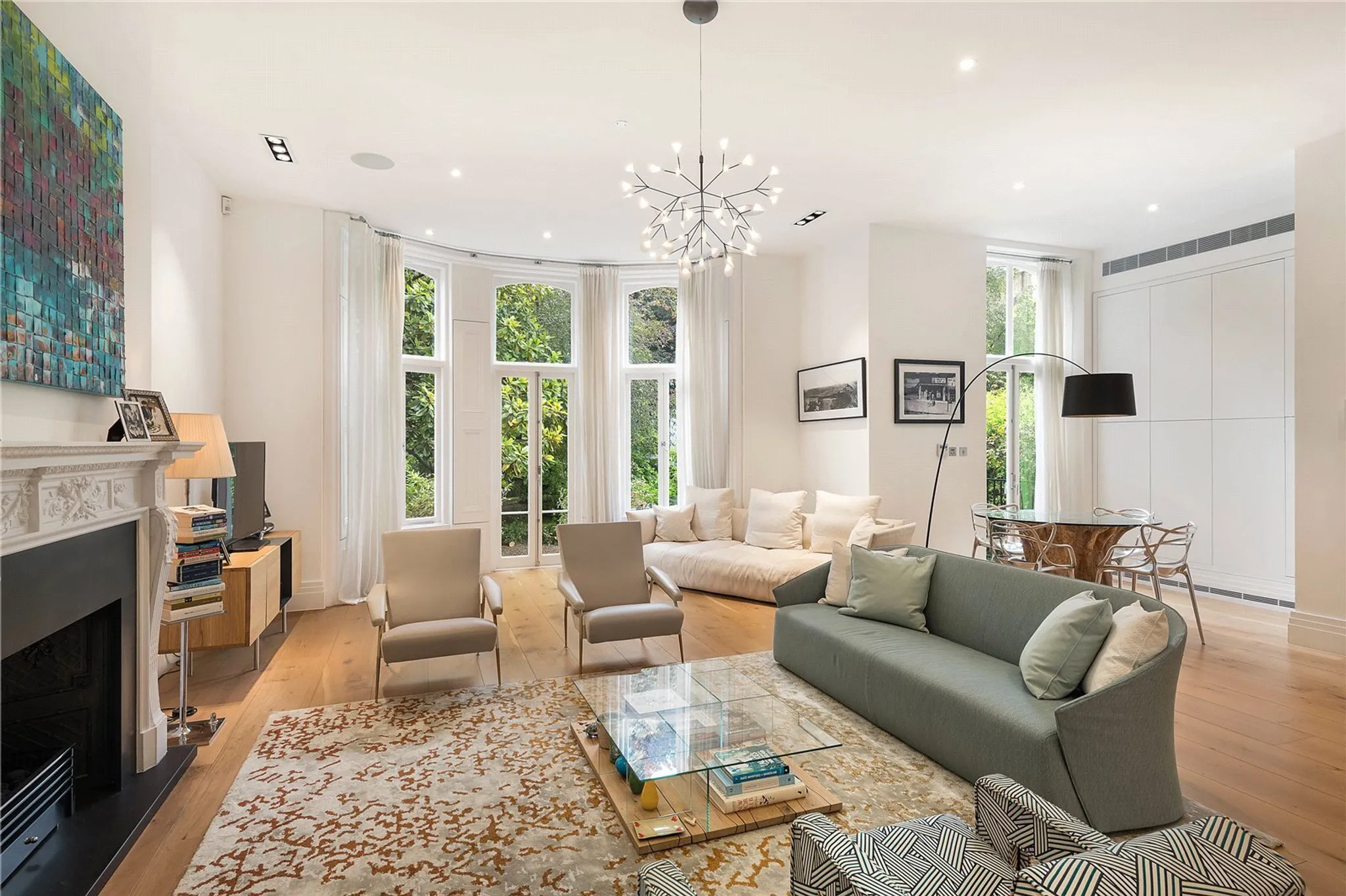 Flat Gledhow Gardens in Greater London