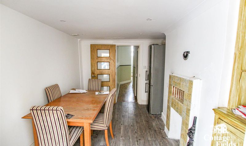 Flat West Green Road in Greater London
