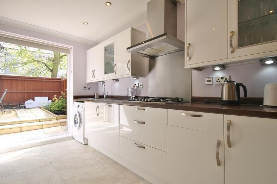 Room Langham Place in Borough of Runnymede