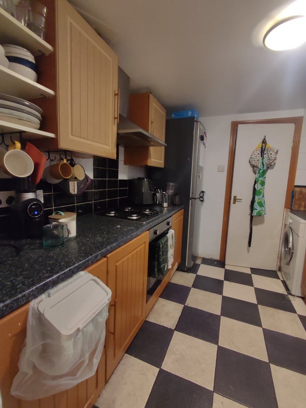 Room Windsor Grove in Bristol