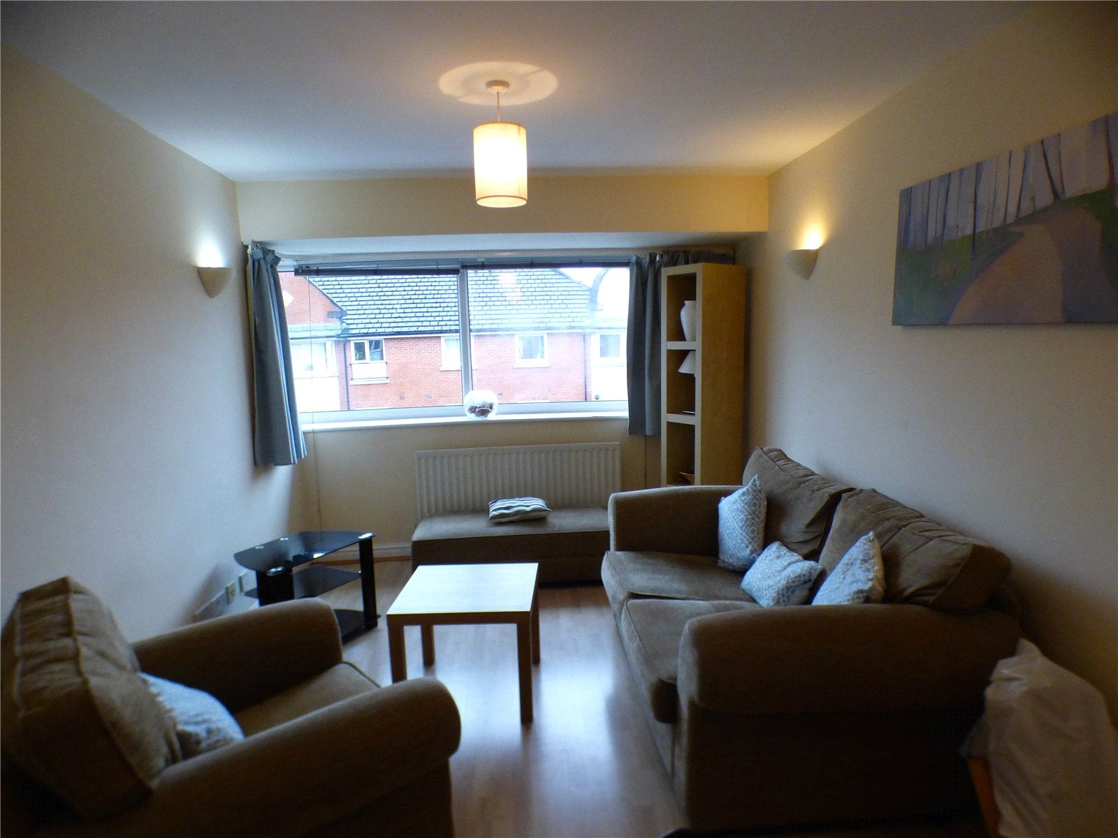 Room Whiteoak Road in Manchester
