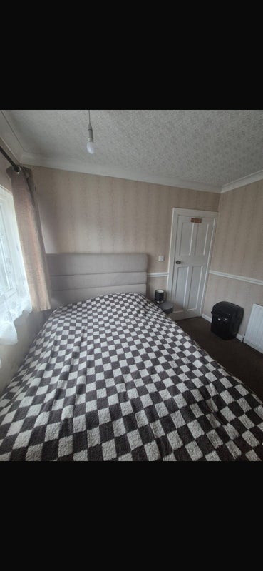 Room Teviot Road in Nottingham