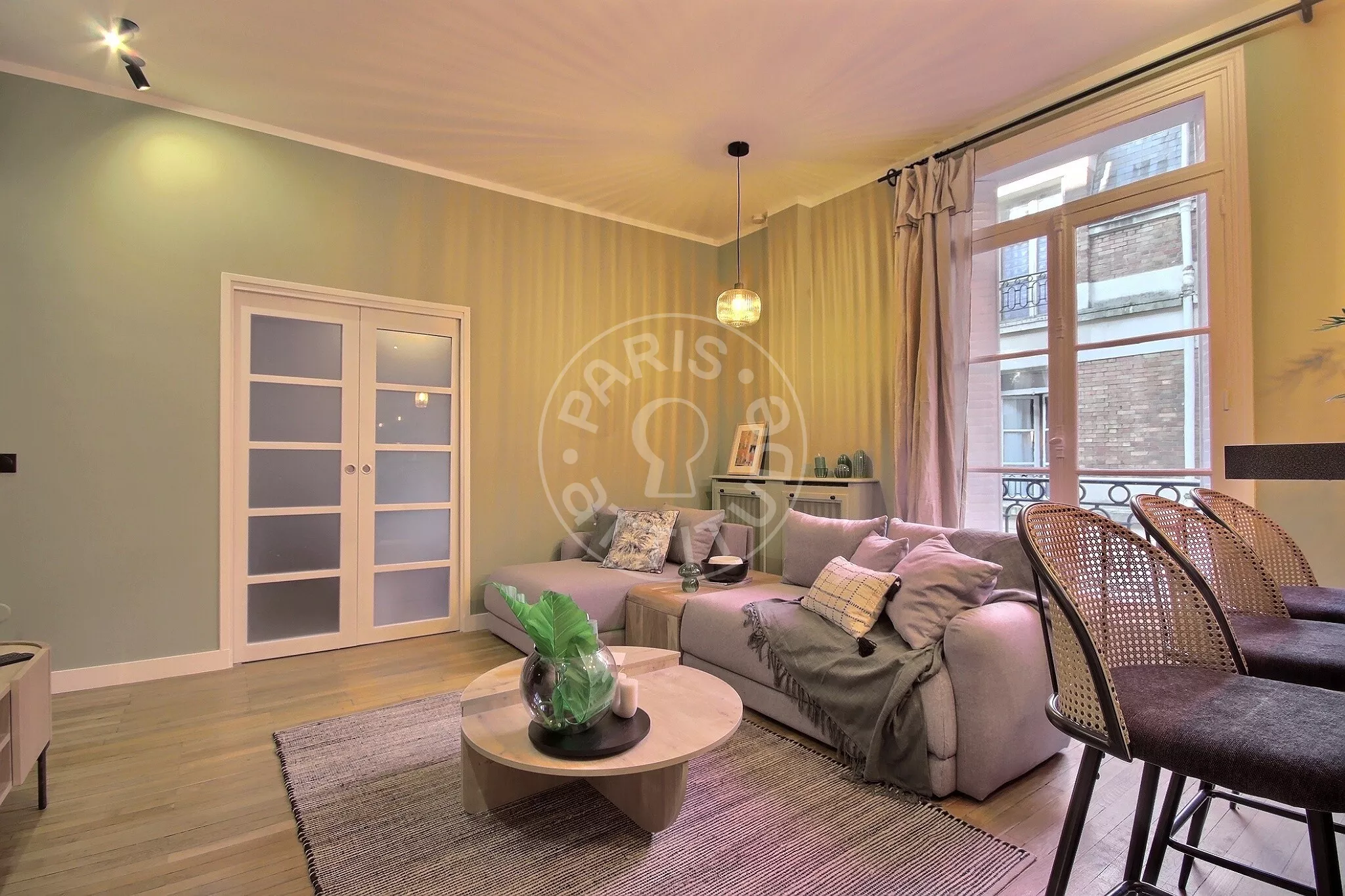 Flat Rue de la Faisanderie in Paris