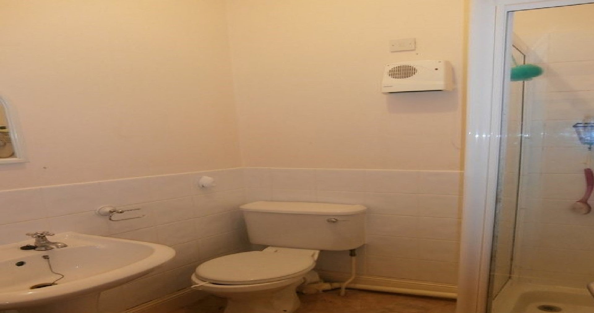 Flat Cambrian Place in Swansea