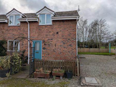 House Rosemary Lane in Burton