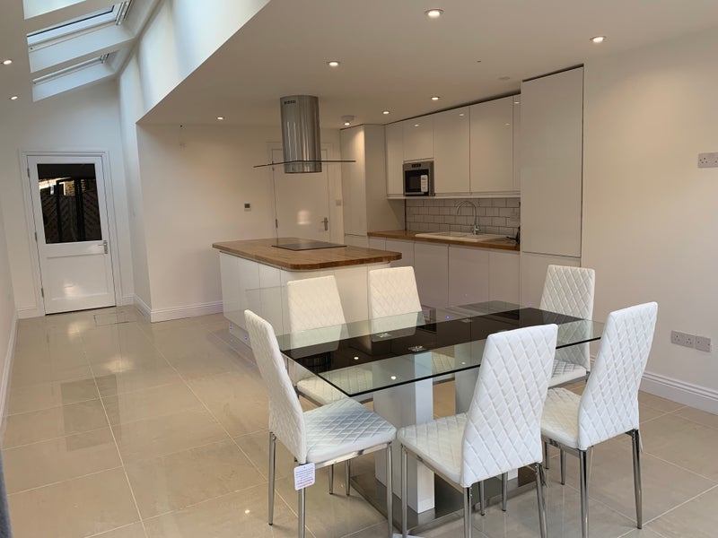 Room Friern Road in Greater London