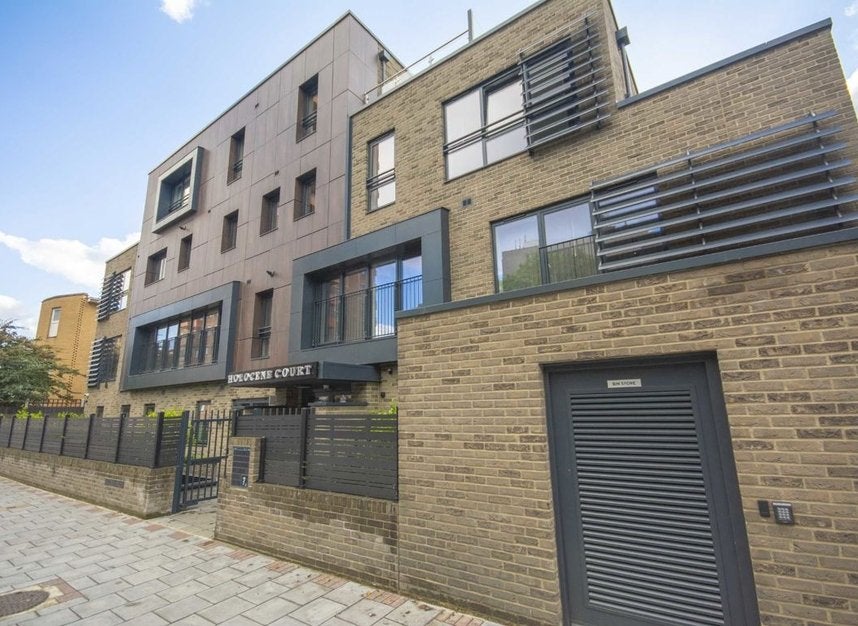 Flat The Hyde in Greater London