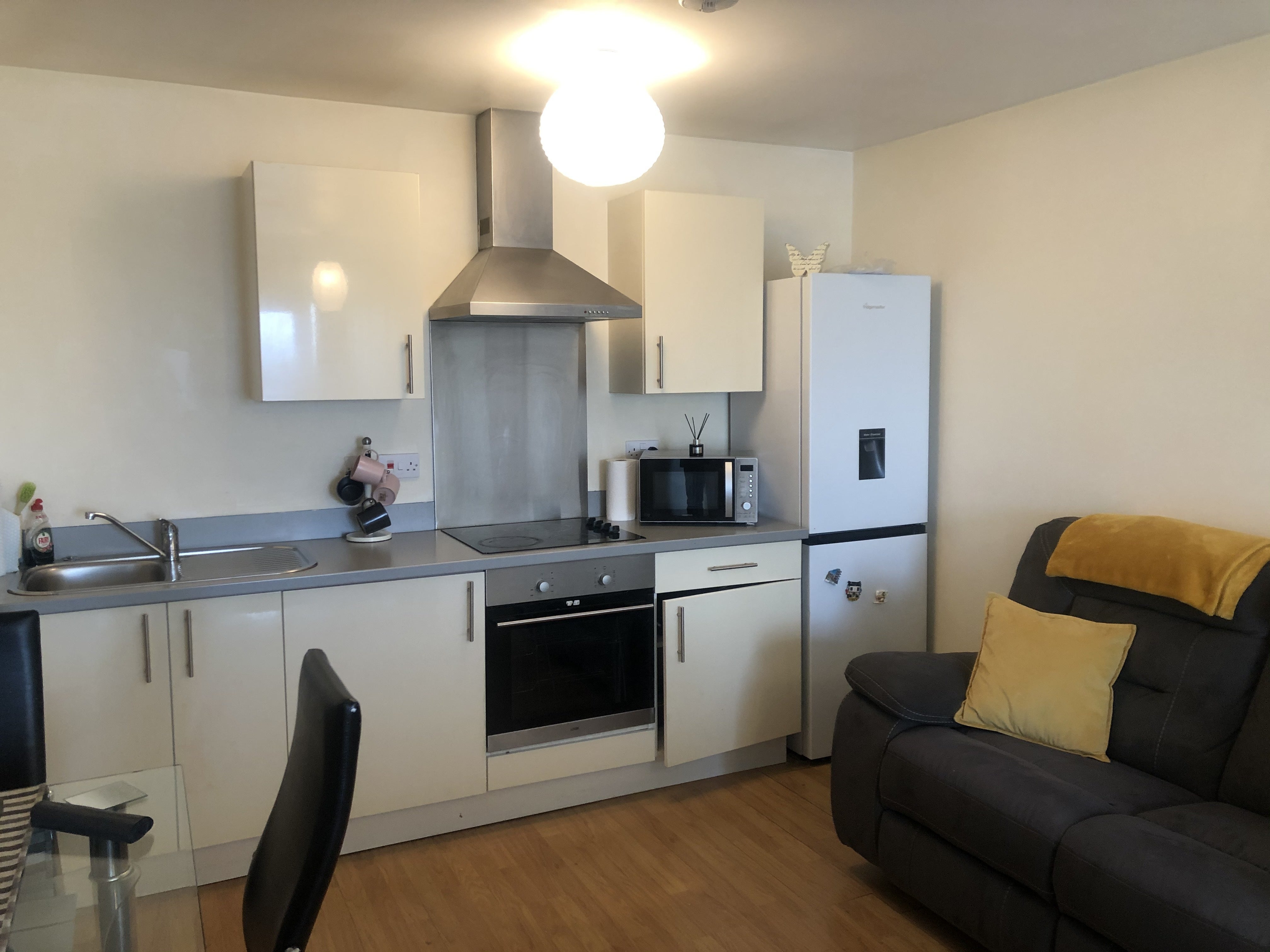 Flat Eccles New Road in Salford