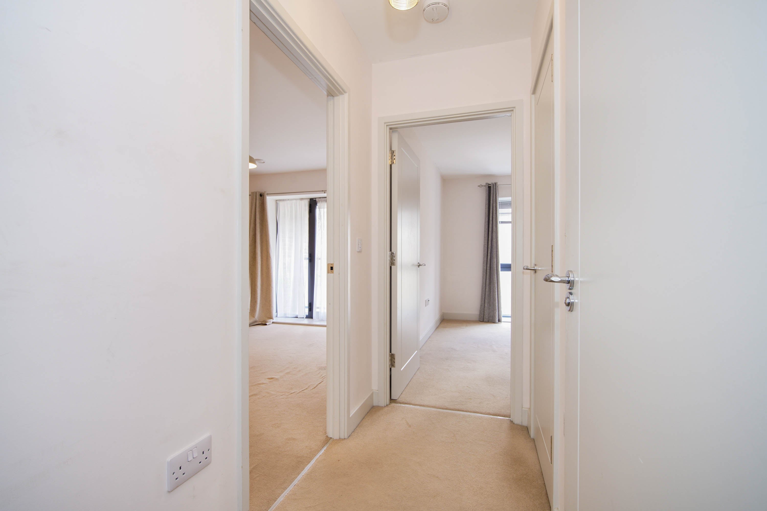 Flat Fire Fly Avenue in Swindon