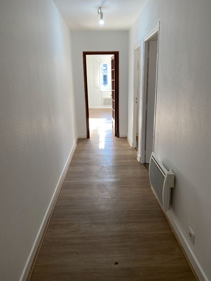 Flat Ancien Chemin de Seyrignac aux Prés in Lunan