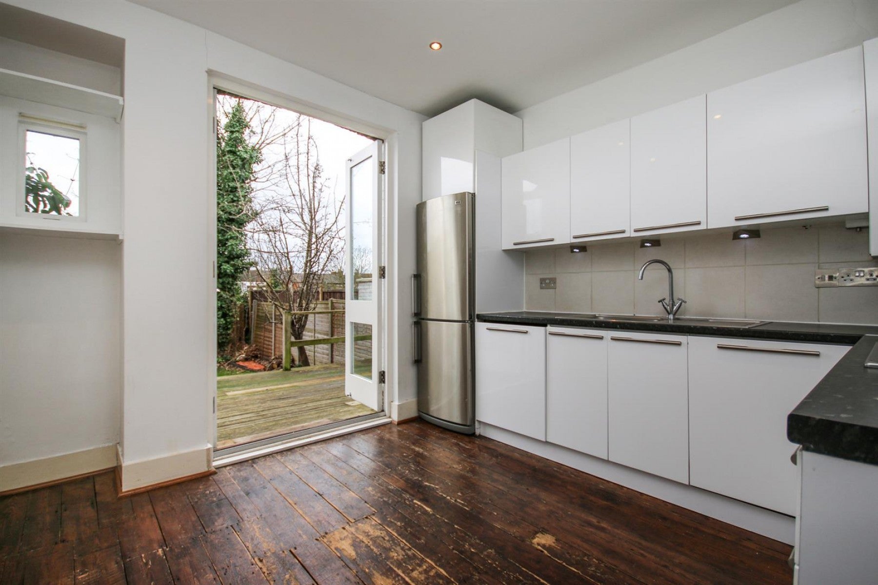 House Bathurst Gardens in Greater London