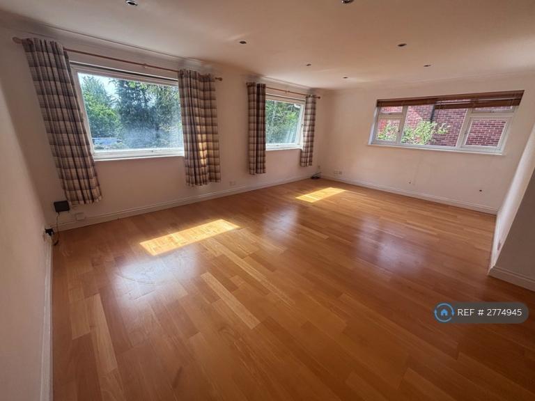 Flat Lavant Road in Chichester