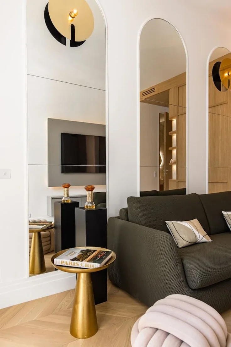 Flat Rue Jouffroy d'Abbans in Paris