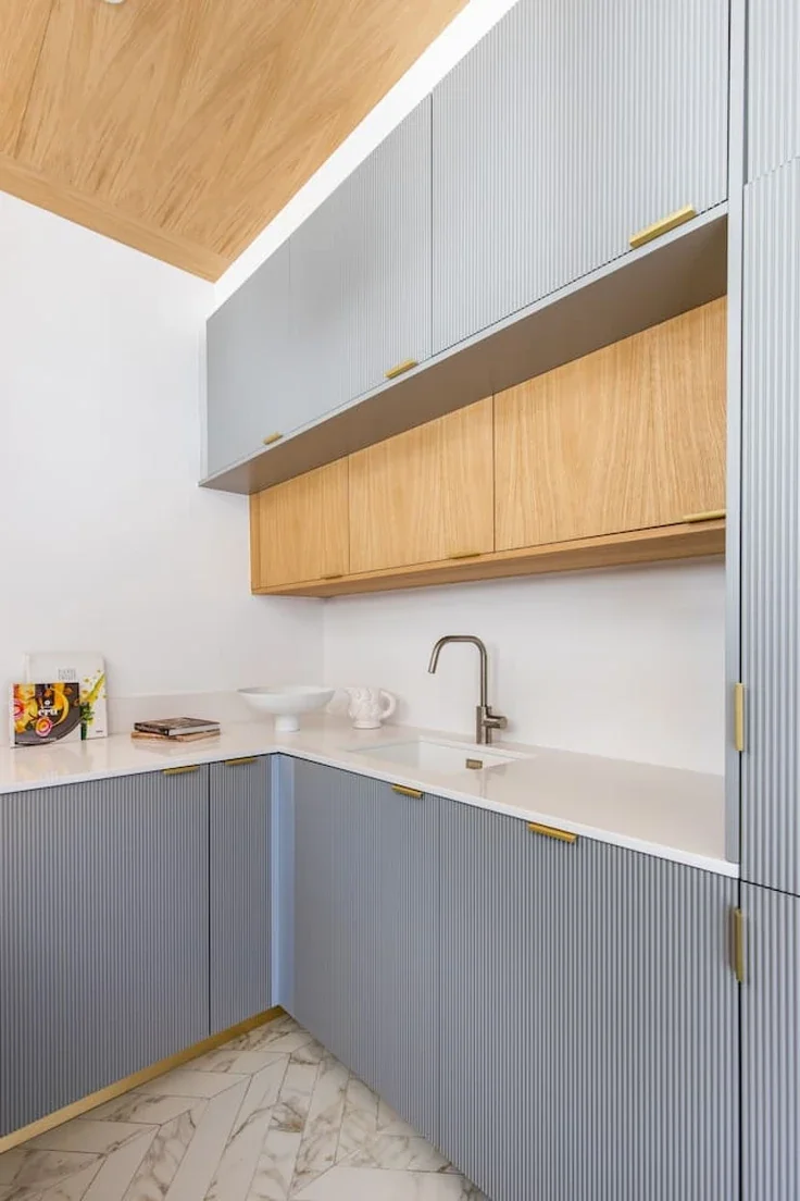 Flat Rue Jouffroy d'Abbans in Paris