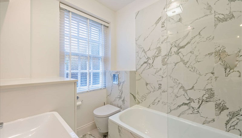 Flat Fulham Road in Greater London