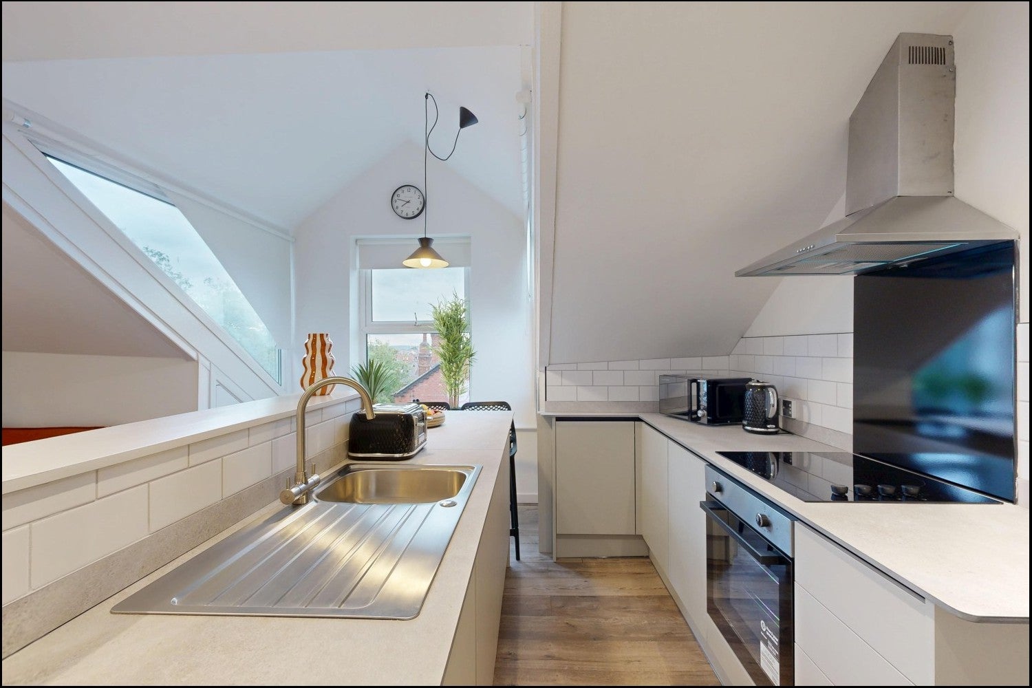 Flat Chestnut Avenue in Leeds