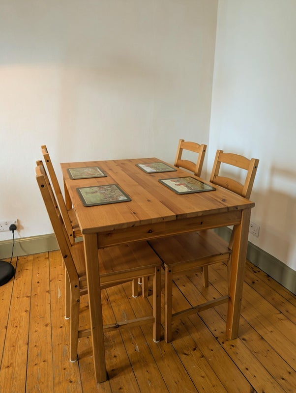 Flat Dalgety Avenue in City of Edinburgh
