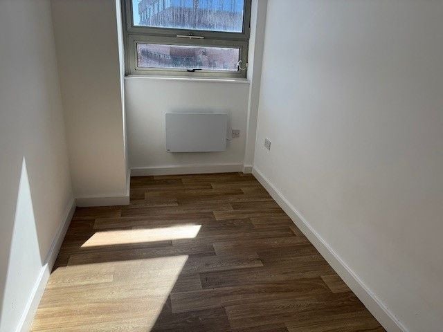 Flat Stuart Street in Luton